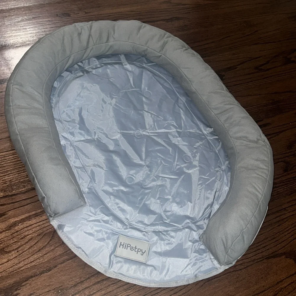 Cooling dog/cat bed